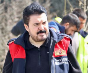 Savcı Sayan milletvekili adaylığı için belediye başkanlığından istifa etti