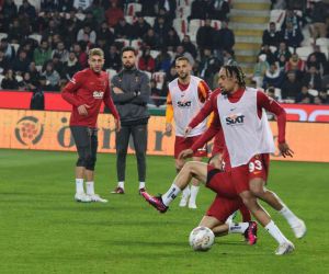 Spor Toto Süper Lig: Konyaspor: 0 - Galatasaray: 0 (Maç devam ediyor)