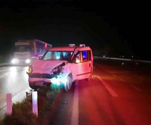 Gönen’de trafik kazası: 3 yaralı