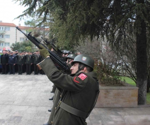 Kırklareli’nde Çanakkale Deniz Zaferi ve Şehitleri Anma Günü töreni