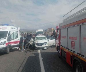 Elazığ’da trafik kazası: 1’i ağır 5 yaralı