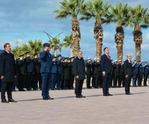 İzmir’de Çanakkale kahramanları anıldı