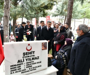 Isparta’da 18 Mart Şehitler Günü ve Çanakkale Zaferi’nin 108. yıl dönümü