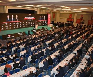 MHP’nin Erzincan belediye başkanları Antalya’da toplandı