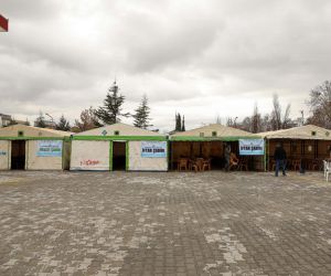 Van Valiliği koordinasyonunda Malatya’da iftar çadırları kuruluyor