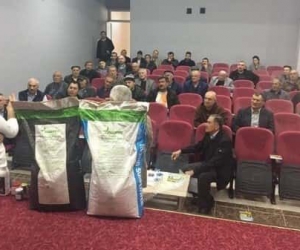 Pazaryeri’nde çiftçiler bilgilendirildi