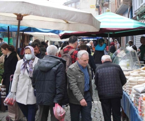Aydın’ın çarşı pazarlarında Ramazan hareketliliği başladı
