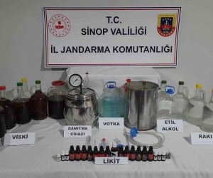 Sinop’ta 62,5 litre ev yapımı alkol ele geçirildi