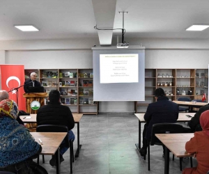Osmangazi’de üzüm yetiştiriciliği anlatıldı