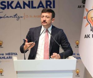 İzmir’deki 4 partide aday adayı bolluğu