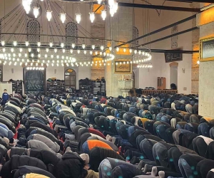 Balıkesir’de ilk teravih namazı kılındı