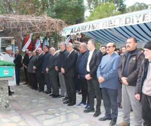 Avukat Doğan’a adliye önünde son veda