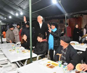 Başkan Bakkalcıoğlu Ramazan ayının ilk orucunu iftar çadırında açtı