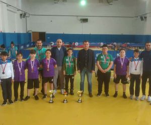 Karaman’da okullar arası küçükler masa tenisi il birinciliği müsabakaları sona erdi