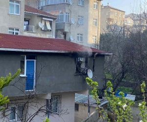 Maltepe’de madde bağımlısı olduğu iddia edilen şahıs evini yaktı