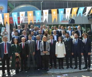 Manisa AK Parti’de temayül yoklaması yapıldı