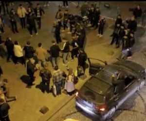 Galata’da “pes” dedirten görüntüler: Hastane yolunu kesip halay çektiler