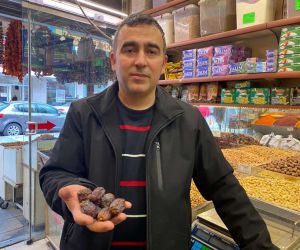 Kayseri’de Ramazan’da hurma satışları arttı