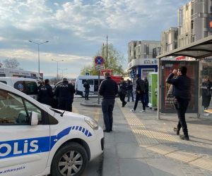 Ankara’da kavgayı ayırmaya çalışan polise bıçaklı saldırı