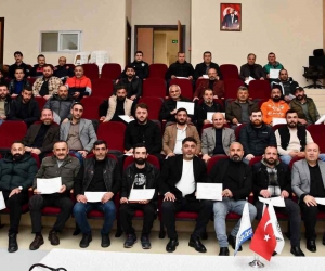 Altınova Belediyesi’nden deprem kahramanlarına teşekkür belgesi