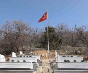 PKK terör örgütüne 6 şehit veren Ekmekçiler köyünün acısı dinmiyor