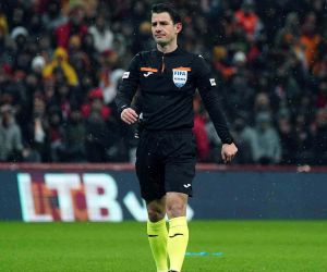 Halil Umut Meler 3. kez Fenerbahçe - Beşiktaş derbisinde