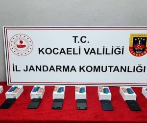 Kocaeli’de 8 adet kaçak telefon ele geçirildi