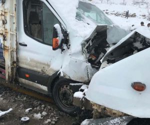 Şırnak’ta öğrenci servisi kaza yaptı: 11 öğrenci yaralı