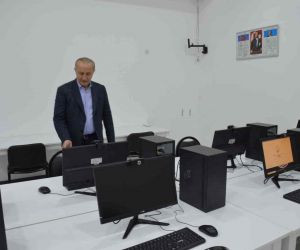 Didim’de Belediyesi üniversite öğrencileri için bilgisayar sınıfı oluşturdu