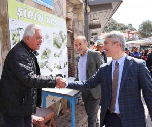 Marmaris Belediye Başkanı Oktay, Bozburun’da vatandaşlarla bir araya geldi