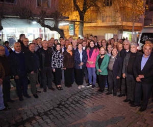 Aydın Büyükşehir Belediyesi kentin birçok noktasında iftar sofraları kuruyor