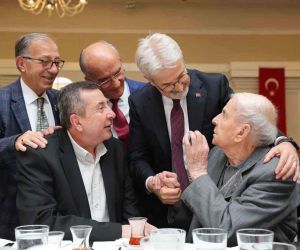 Başkan Turgay Erdem şehit yakınları ve gazilerle iftarda buluştu