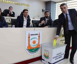 Büyükşehir Belediyesi Meclis Başkanlığına Serdar Şeyhanlı seçildi