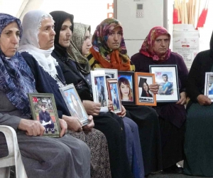 Evlat nöbetindeki anne Latife Ödümlü: “Benim oğlumu HDP götürdü”