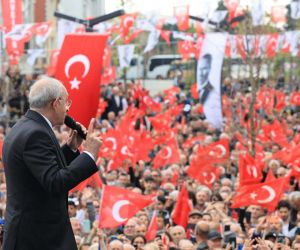 CHP Genel Başkanı Kılıçdaroğlu, Çatalca’da sığır süt yemi ve mazot dağıtımı törenine katıldı
