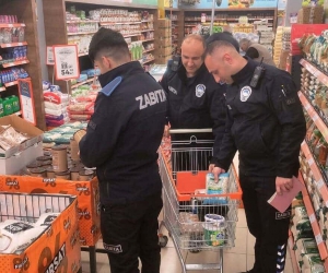 Altınova’da marketler denetlendi