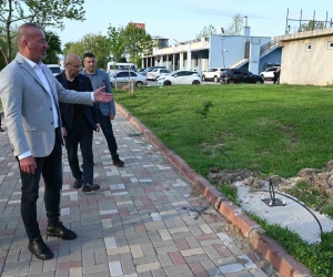 Atatürk Kültür Parkı aydınlatılıyor