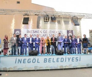 İnesmek’in El Emeği Göz Nuru Eserleri Görücüye Çıktı	