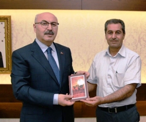Yazar Bekir Aygül’ün yeni kitabı ‘Çadırın Gözü, Yeniden Doğuş’ okuyucuyla buluştu