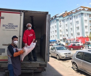 Hayvan besicilerinin imdadına Hilmi Güler yetişti