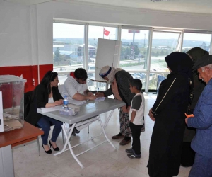 Kars’ta, Ali Gürbüz Sadıkoğlu, güven tazeledi
