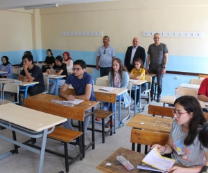 YKS öncesi 2 bin öğrenciden son prova