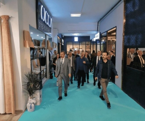 Hasan Toktaş mobilya fuarını ziyaret etti