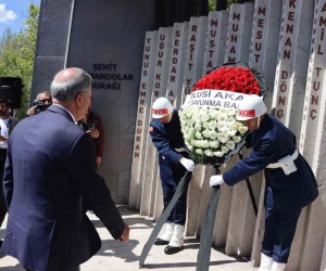 Bakan Akar: “Terör örgütü seçimleri umut olarak görüyor”