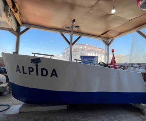 Evinin terasında İHA yapan Alper, şimdi de insansız deniz aracı yaptı