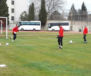 Uşakspor, Vanspor maçı hazırlıklarına başladı