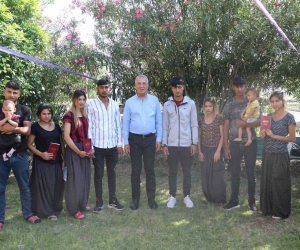 Başkan Tarhan, 5 çiftin nikahını kıydı