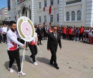 Kahta’da 19 Mayıs Gençlik ve Spor Bayramı kutlandı