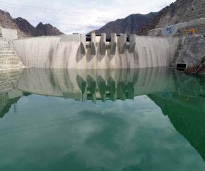 Yusufeli Barajı’nda elektrik üretimi için son 60 metre