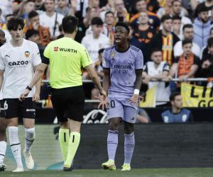 Valencia’ya 5 maç seyircisiz oynama cezası verildi